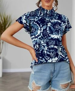 Promo 🔔 IZURIA Blue & White Tie-Dye Mock-Neck Flutter-Sleeve Top - 👩 Women 😉