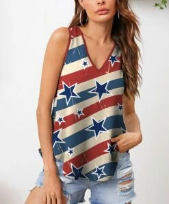 Deals 🎁 IZURIA Red & Blue Star Stripe Curved-Hem V-Neck Sleeveless Top - Plus ✨