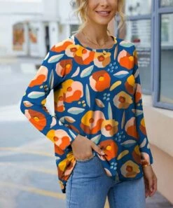 Hot Sale 👍 IZURIA Blue & Orange Floral Crewneck Top - 👩 Women ✔️