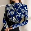 New 🧨 IZURIA Blue & White Floral Ruched-Front Long-Sleeve Top - 👩 Women & Plus 😉