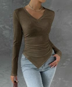 Cheap 🔥 IZURIA Coffee Side-Shirred Triangle-Hem V-Neck Top - 👩 Women 👏