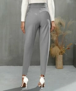 Flash Sale π IZURIA Gray Pleated Elastic-Waist Pocket Crop Pants - π© Women & Plus π 5 Flash Sale π IZURIA Gray Pleated Elastic-Waist Pocket Crop Pants - π© Women & Plus π -IZURIA Sales Store zu110006345 alt 2 tm1666981913